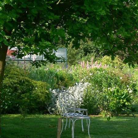 Le Jardin Du Rossignol Apartment Willeman Exterior foto